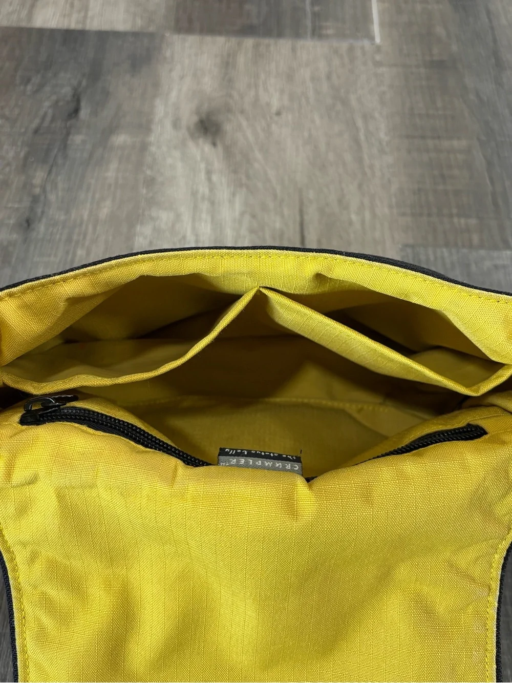 Crumpler vintage “the
